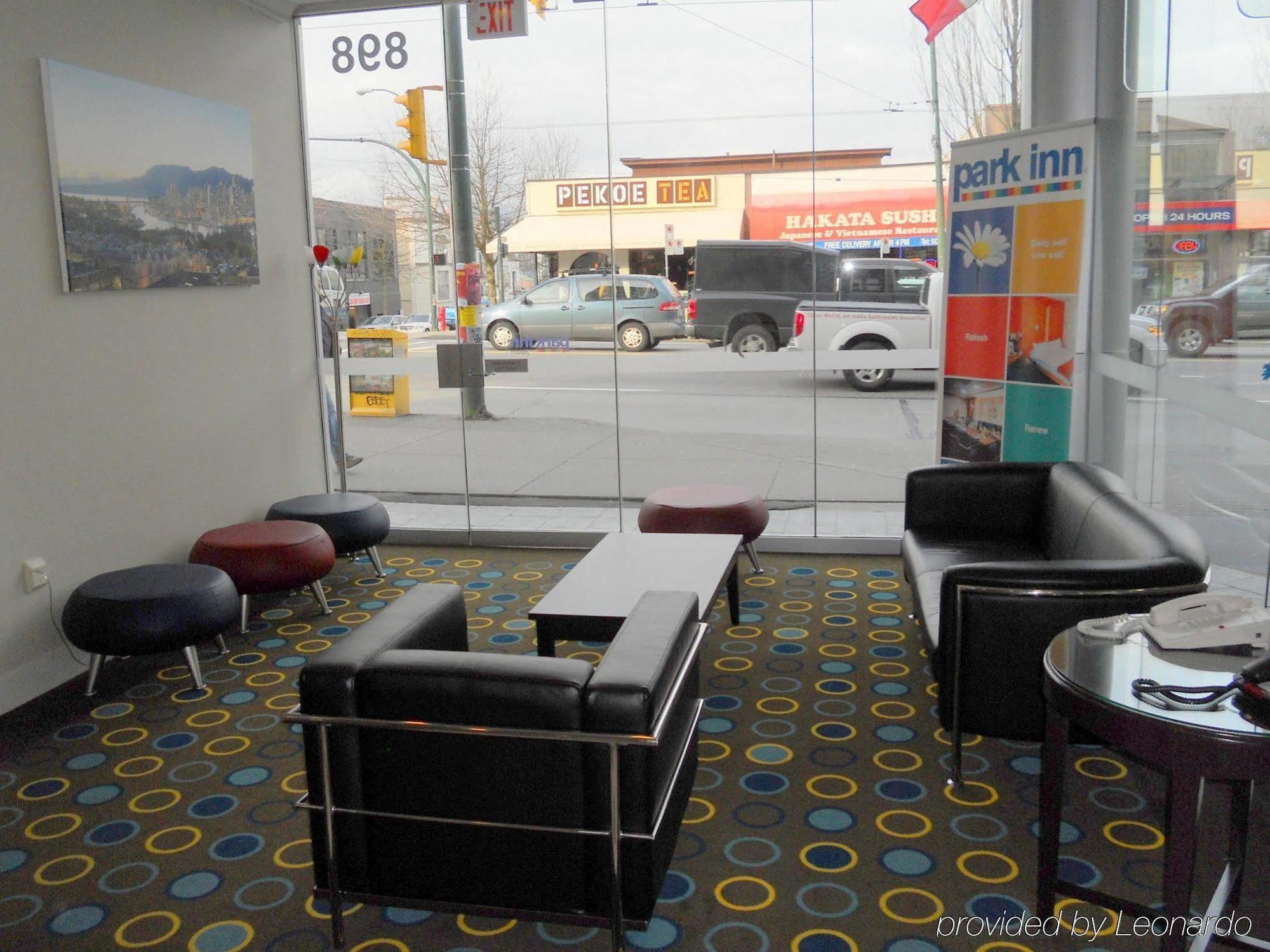 Park Inn & Suites By Radisson Ванкувър Екстериор снимка